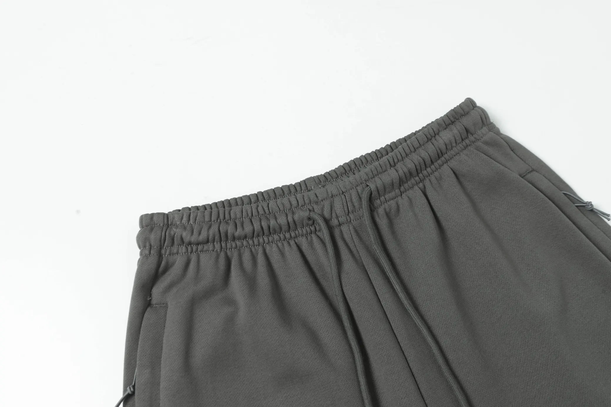 Logo-Embroidered Fleece Sweat Shorts D18519993 — view 4