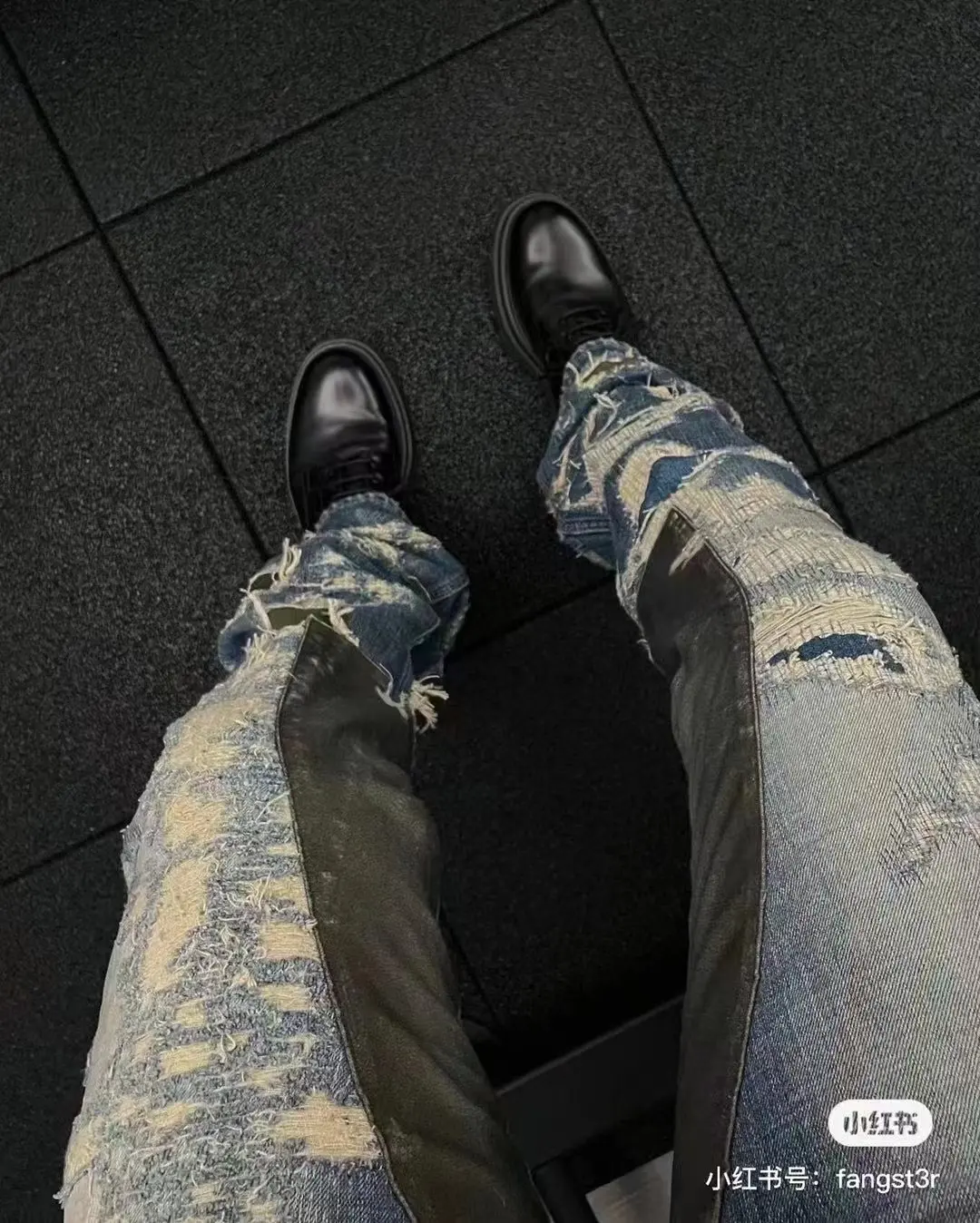 3D-Print Effect Distressed Slim-Fit Jeans D26019924 — view 4