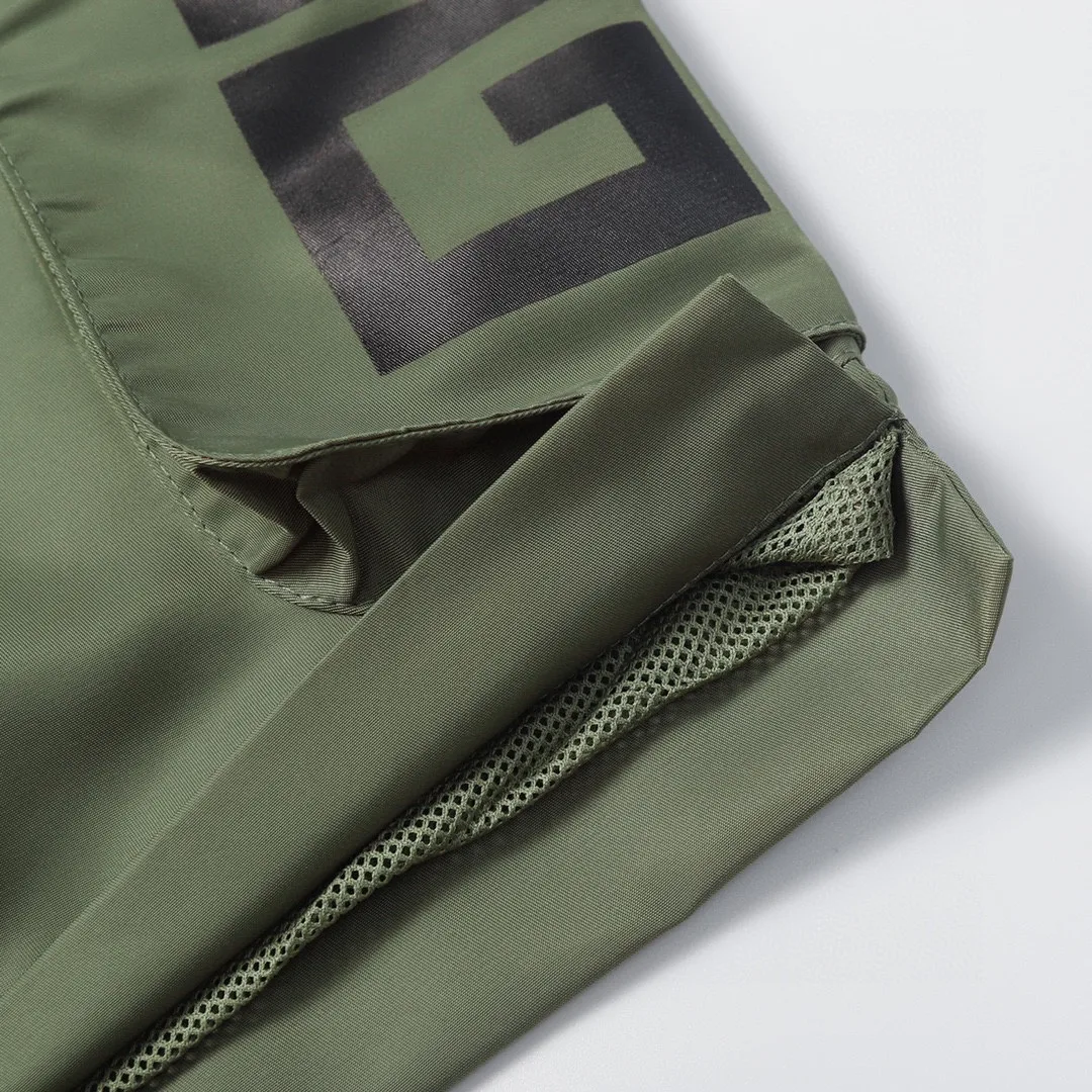 Logo-Print Cargo Swim Shorts D18013234 — view 6