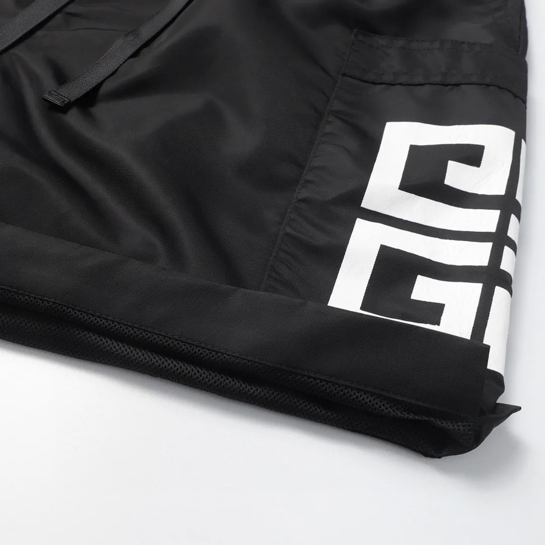 Logo-Print Cargo Swim Shorts D18013236 — view 3