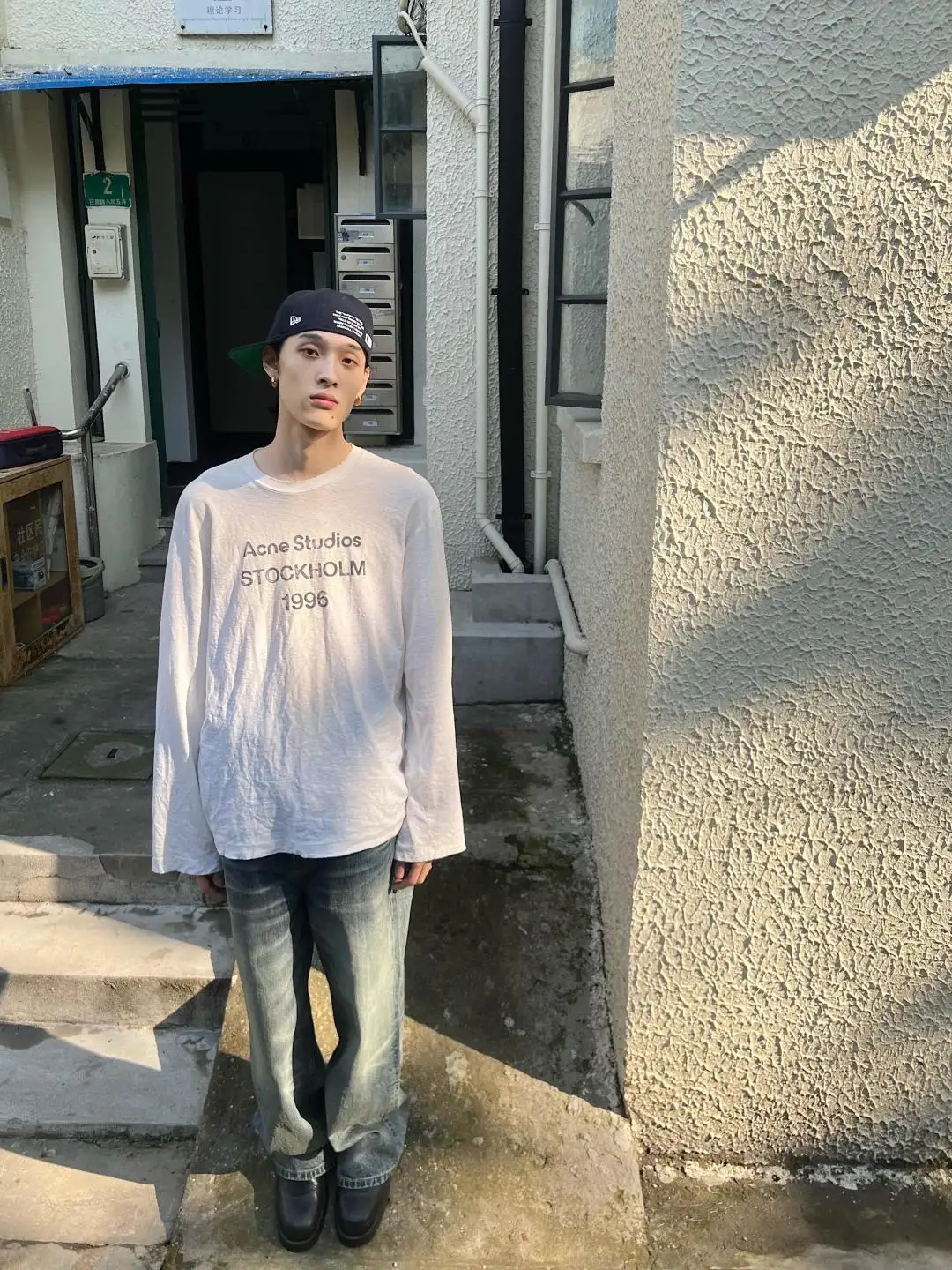 1996 Logo Print Slub Cotton Long-Sleeve T-Shirt D13025006 — view 3