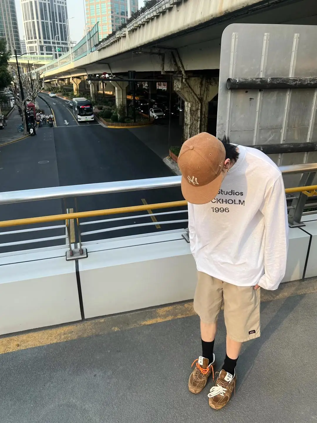 1996 Logo Print Slub Cotton Long-Sleeve T-Shirt D13025006 — view 12