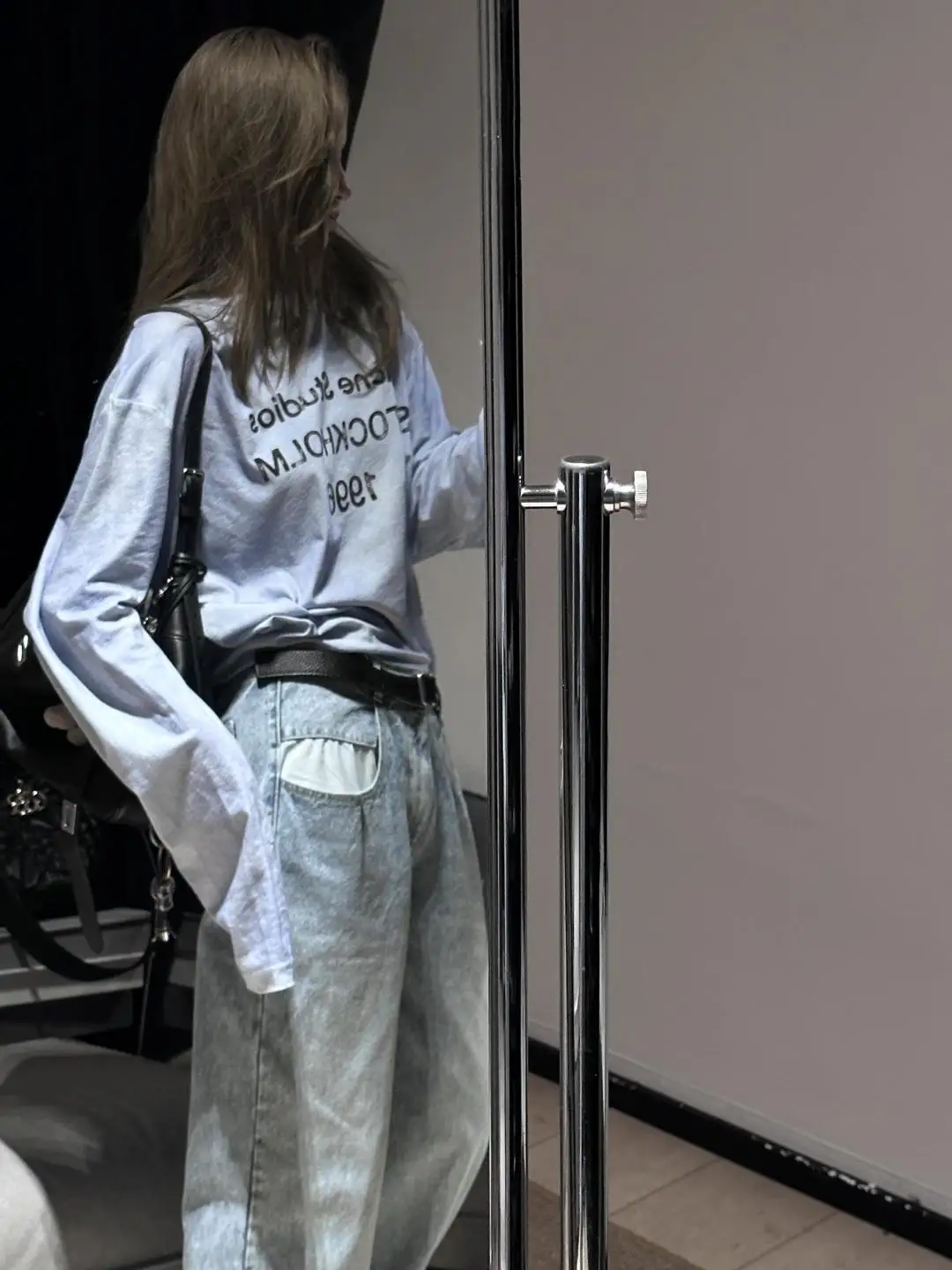 1996 Logo Print Slub Cotton Long-Sleeve T-Shirt D13025006 — view 24
