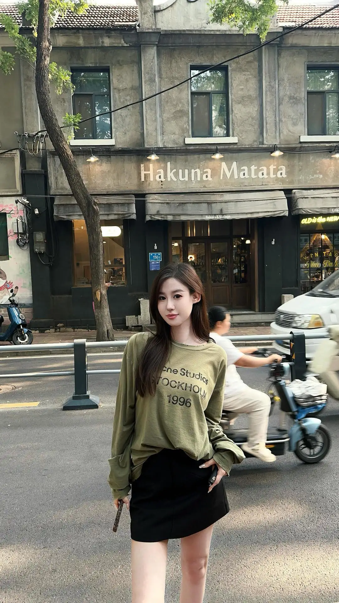 1996 Logo Print Slub Cotton Long-Sleeve T-Shirt D13025006 — view 80