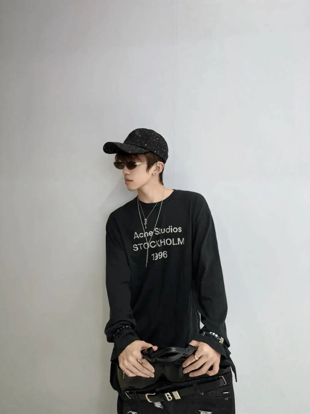 1996 Logo Print Slub Cotton Long-Sleeve T-Shirt D13025006 — view 96