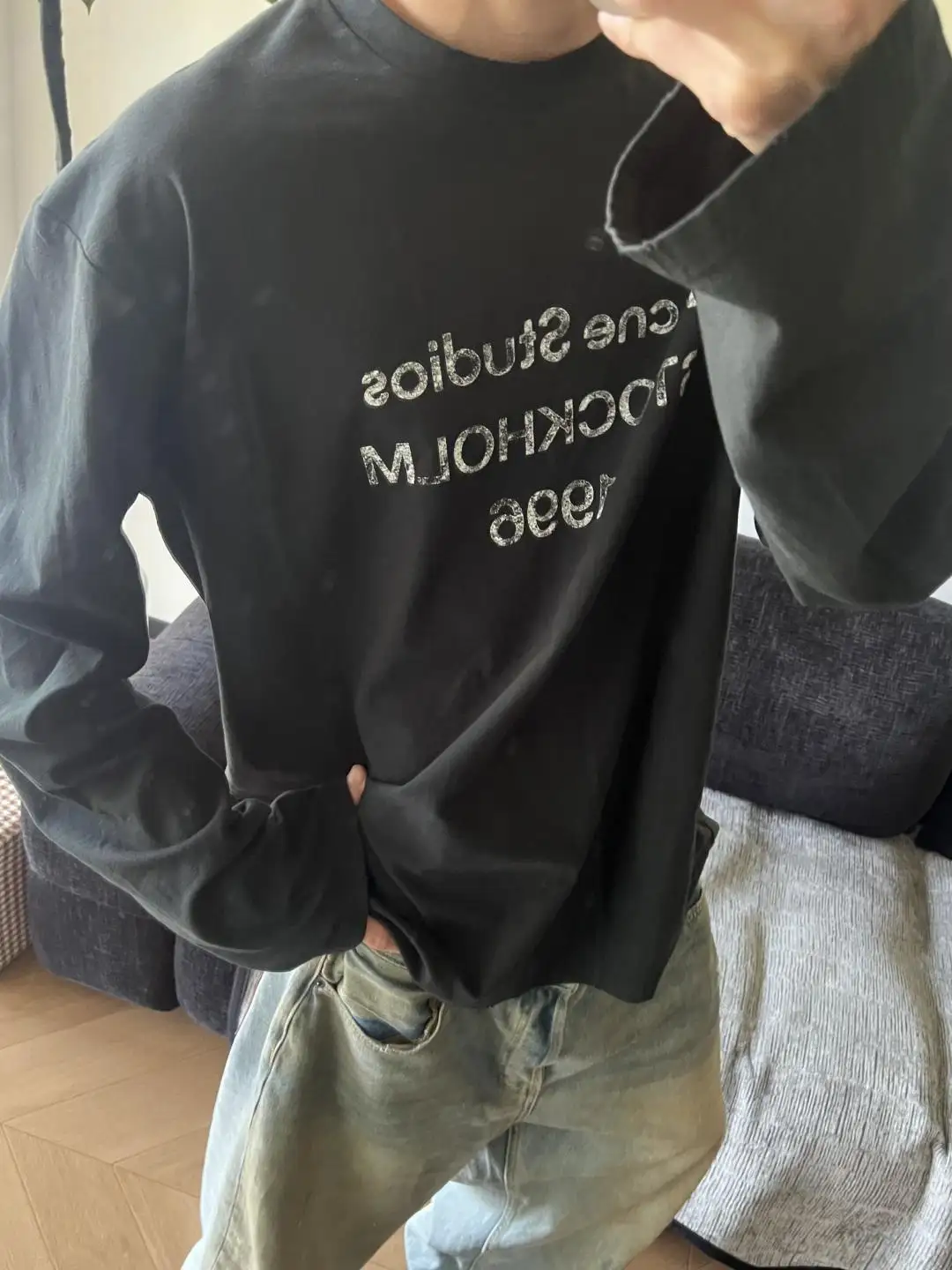 1996 Logo Print Slub Cotton Long-Sleeve T-Shirt D13025006 — view 101