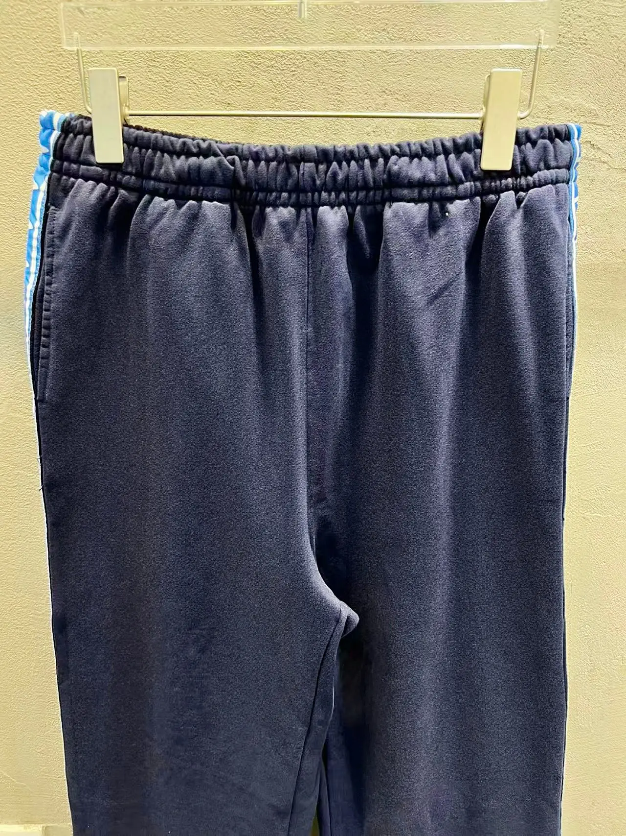 Logo-Stripe Baggy Cotton Sweatpants D22519920 — view 3