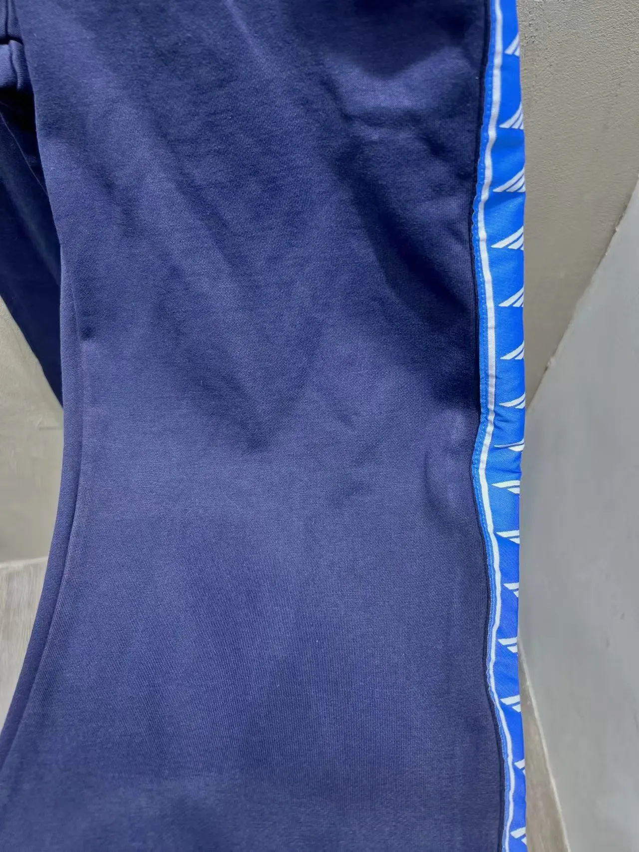 Logo-Stripe Baggy Cotton Sweatpants D22519920 — view 5