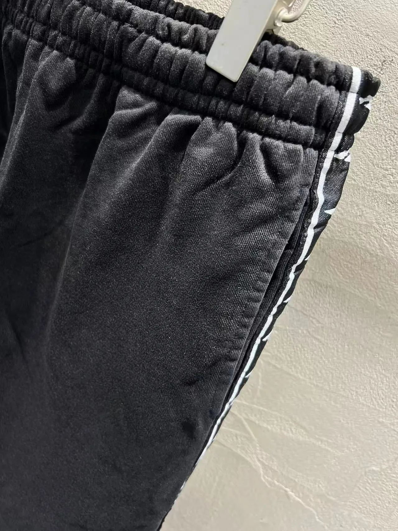 Logo-Stripe Baggy Sweatpants D22519917 — view 4