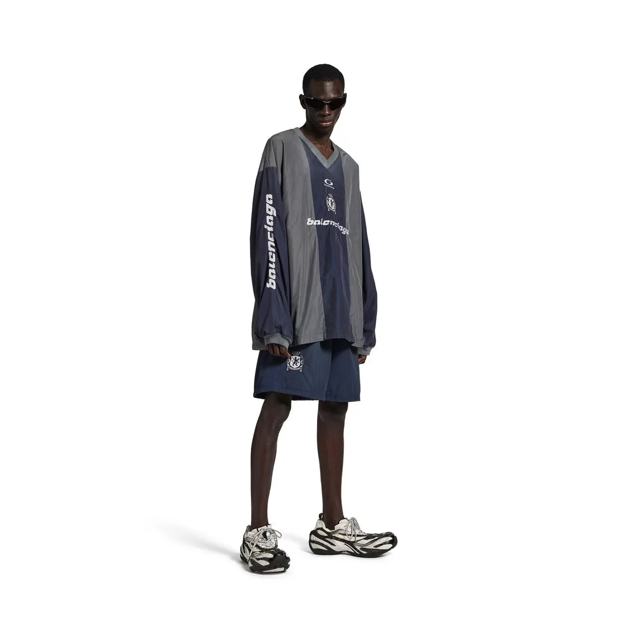 Basketball Embroidered Mesh-Lined Shorts D19019921