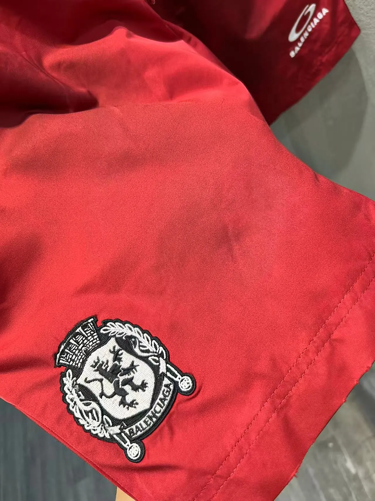 Basketball Embroidered Mesh-Lined Shorts D19019921 — view 19