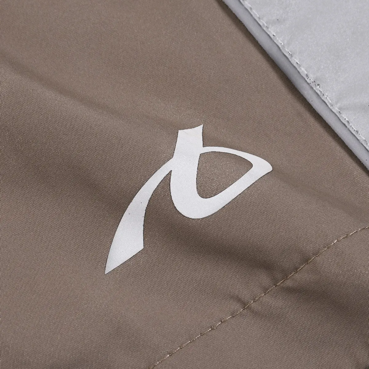 Bodies Reflective Poplin Sports Shorts D21019975 — view 16