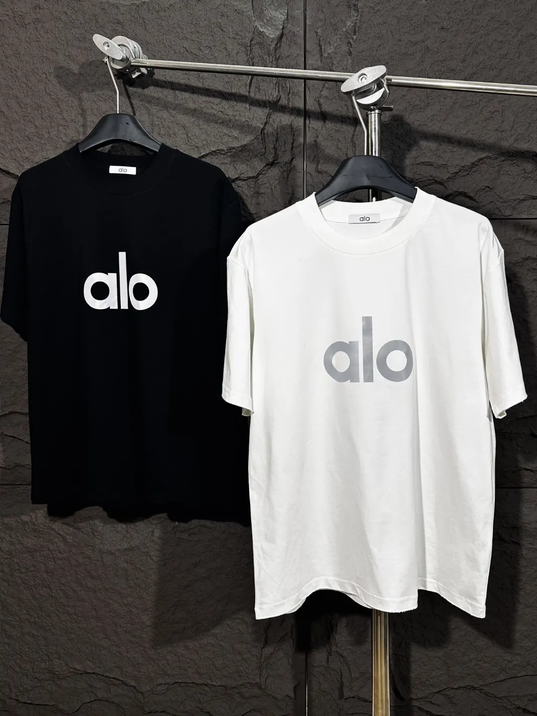 Distressed Logo Reflective T-Shirt D4515745