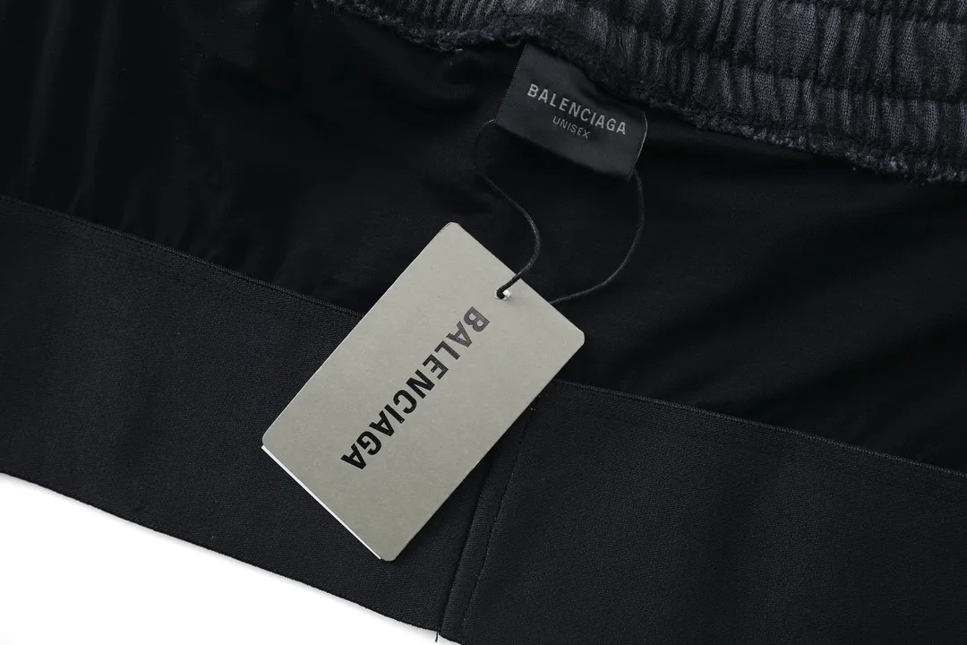 Trompe L'oeil Layered Logo Sweatpants D28912976 — view 9