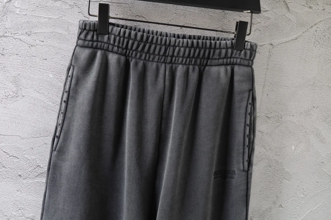Logo-Embroidered Washed Cotton Sweatpants D30912981 — view 4