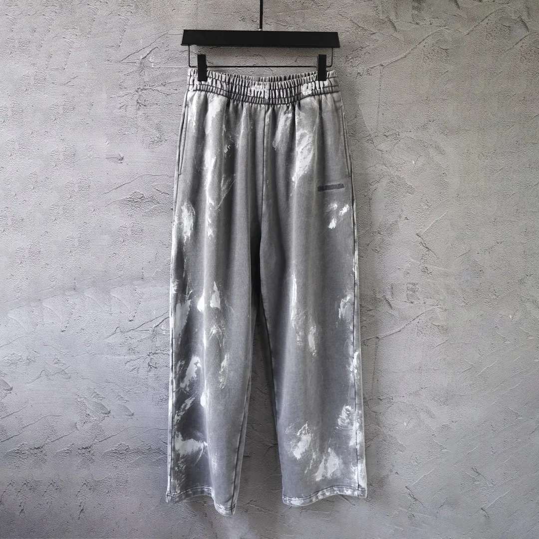 Graffiti Paint-Splatter Embroidered Sweats D30920113