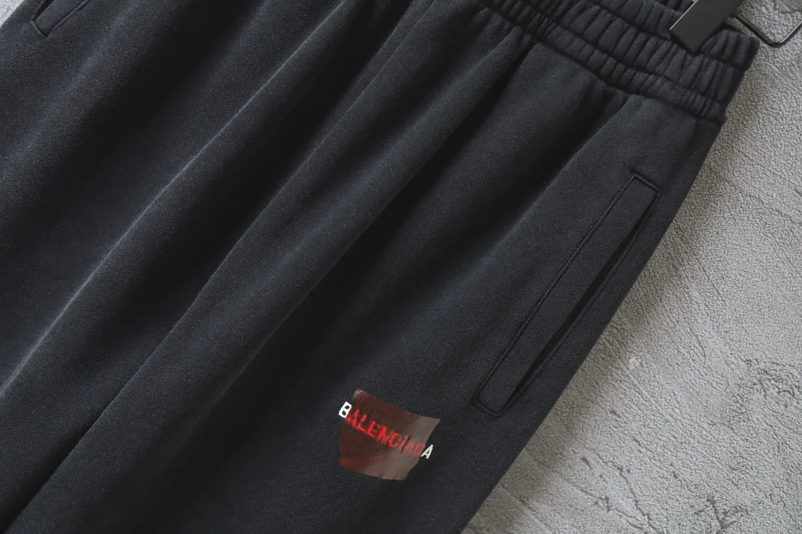 Logo-Embroidered Wide-Leg Sweatpants D25512955 — view 3