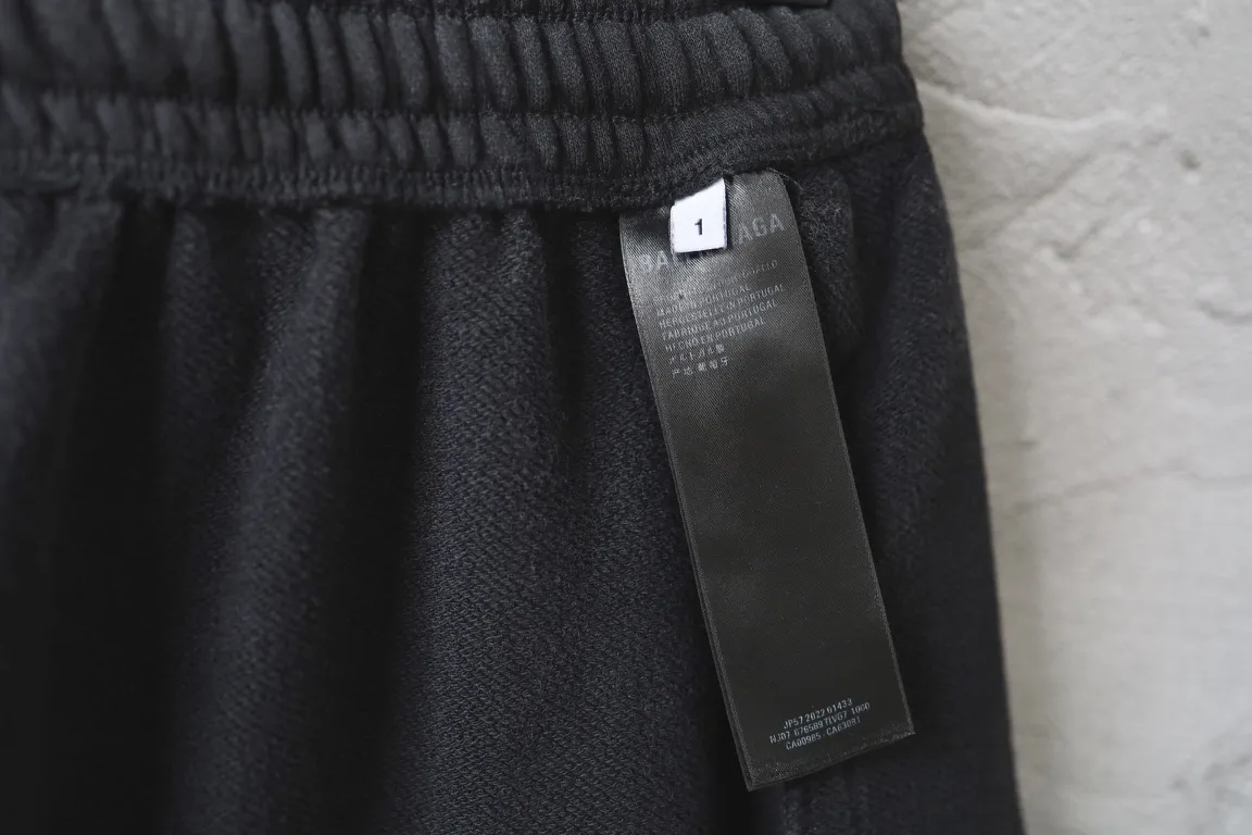 Logo-Embroidered Wide-Leg Sweatpants D25512955 — view 8