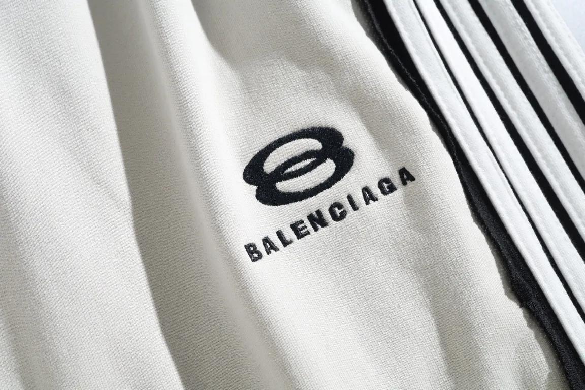 Embroidered Logo Striped Cotton Sweatpants D33912952 — view 4