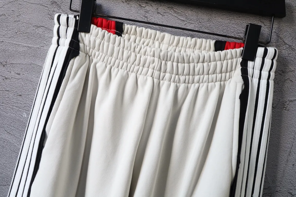 Logo Embroidered Striped Track Pants D33912951 — view 4