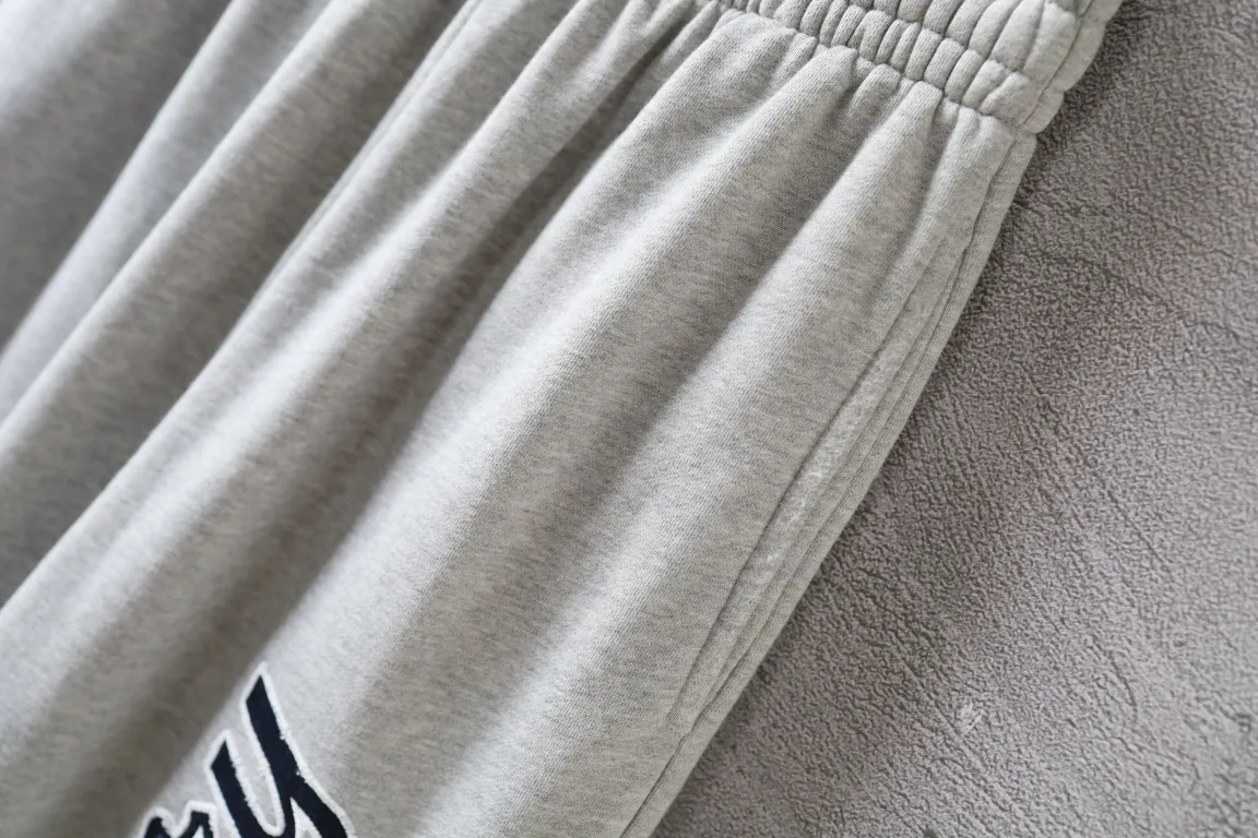 Embroidered Wide-Leg Sweatpants D28912941 — view 4