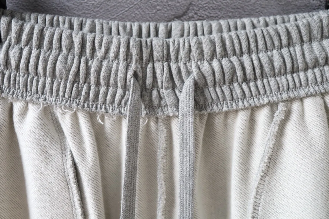 Embroidered Wide-Leg Sweatpants D28912941 — view 6