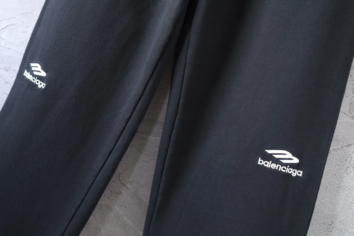 3B Logo Embroidered Wide-Leg Sweatpants D26912933 — view 3