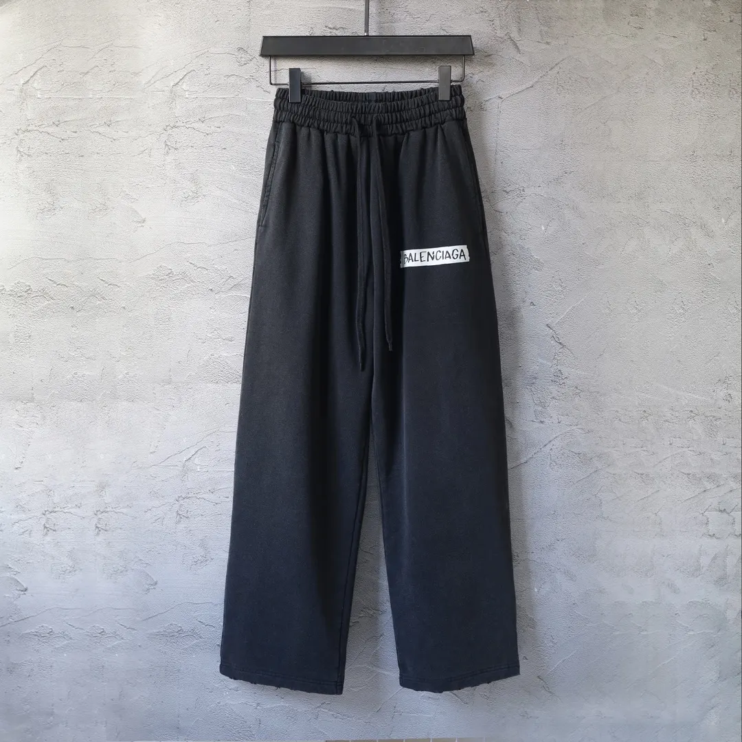Logo Print Distressed Cotton-Jersey Sweatpants D31912931