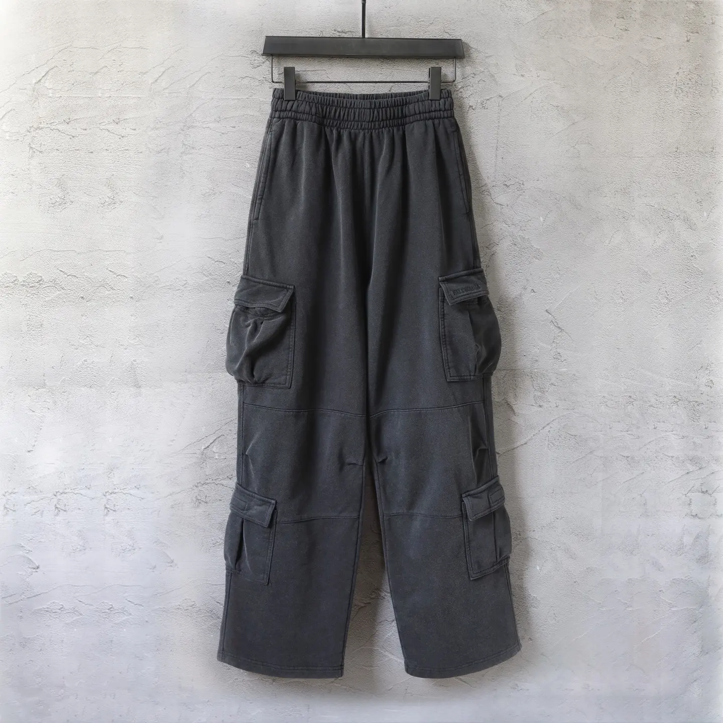 Washed Cotton-Jersey Cargo Sweats D34912923