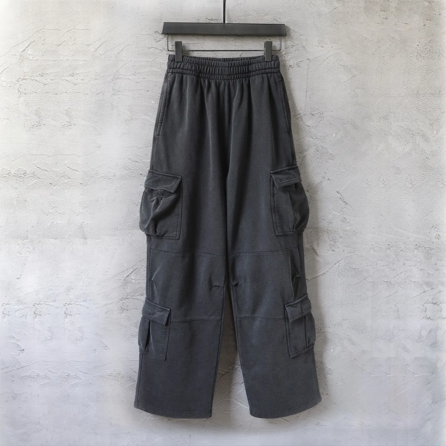 Washed Cotton-Jersey Cargo Sweats D34912923