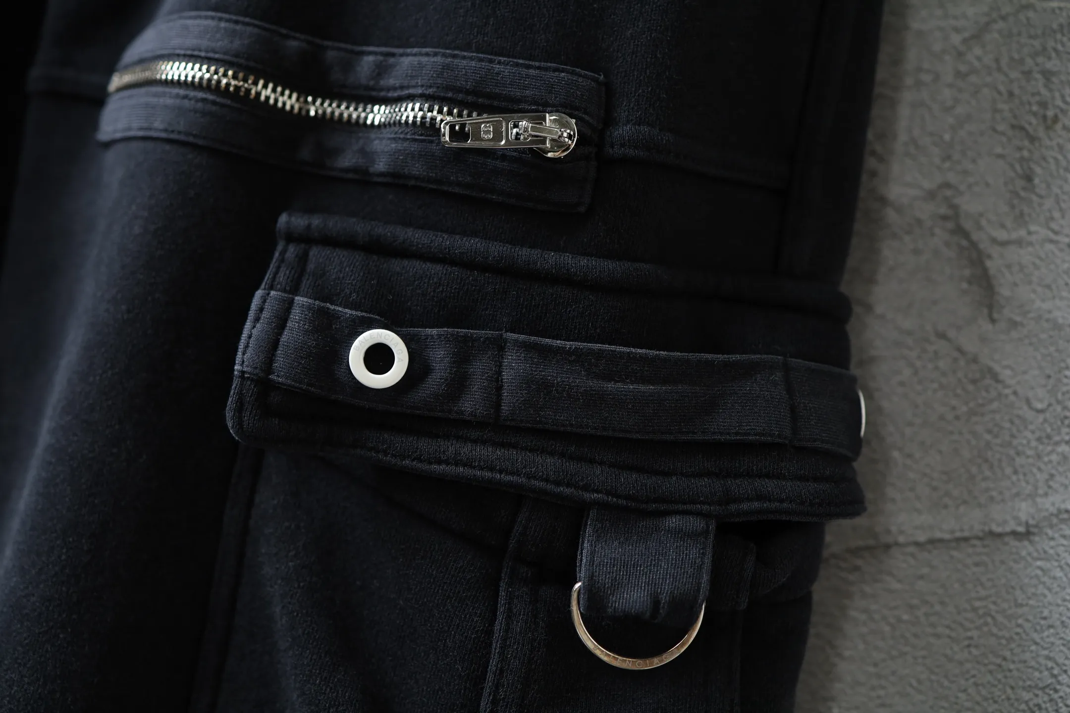 Washed Cotton Cargo Sweatpants D39922590 — view 6