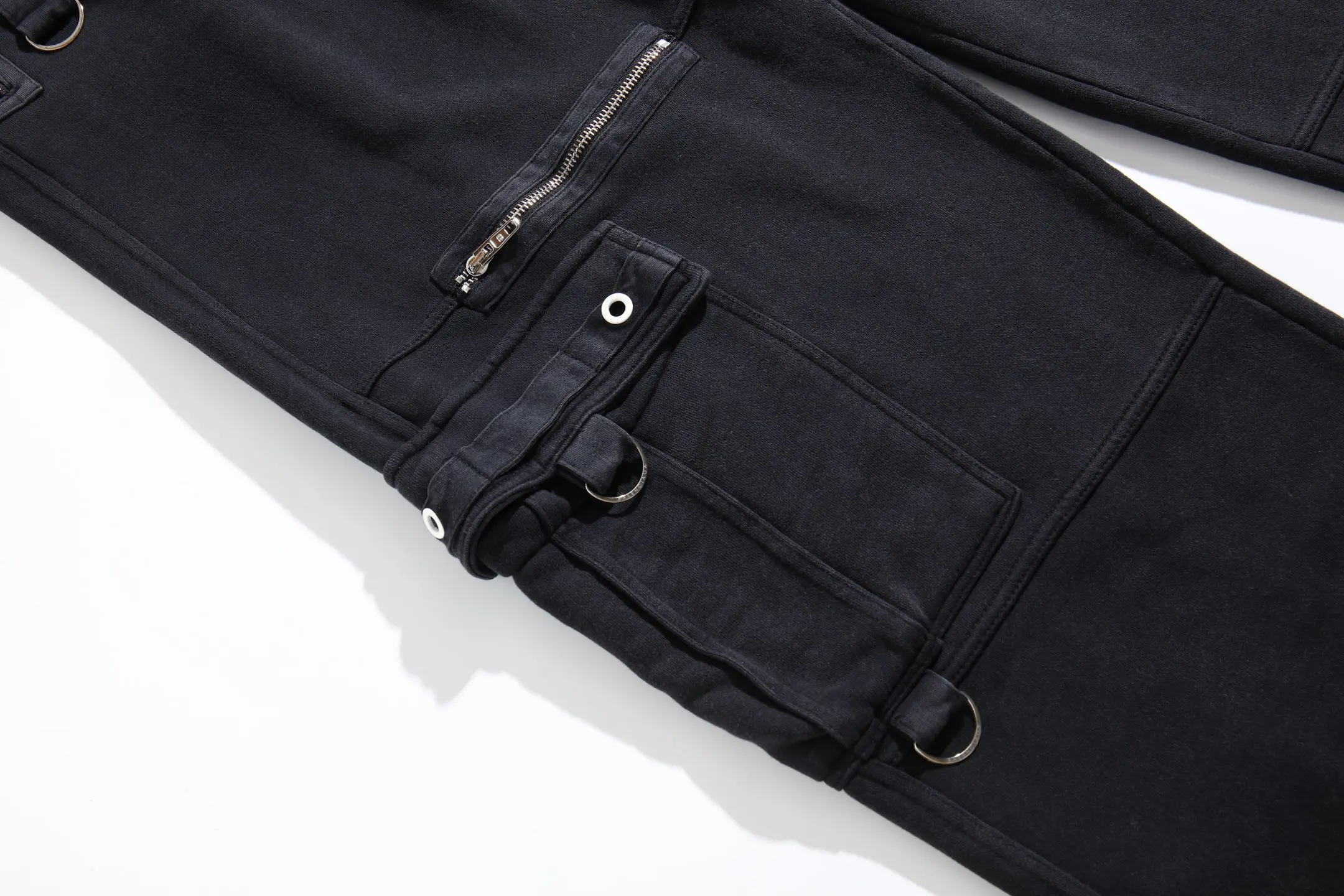 Washed Cotton Cargo Sweatpants D39922590 — view 12