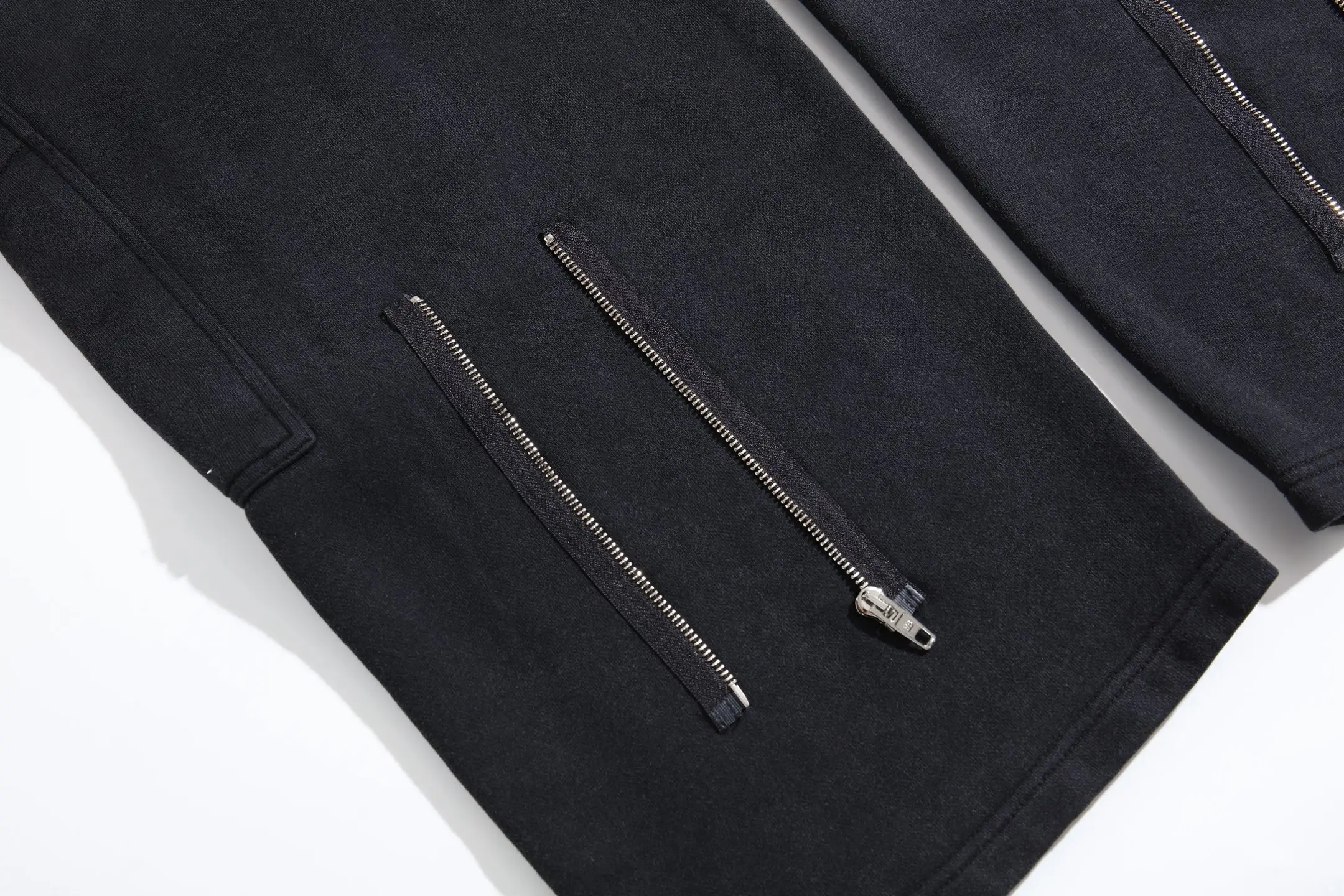 Washed Cotton Cargo Sweatpants D39922590 — view 13