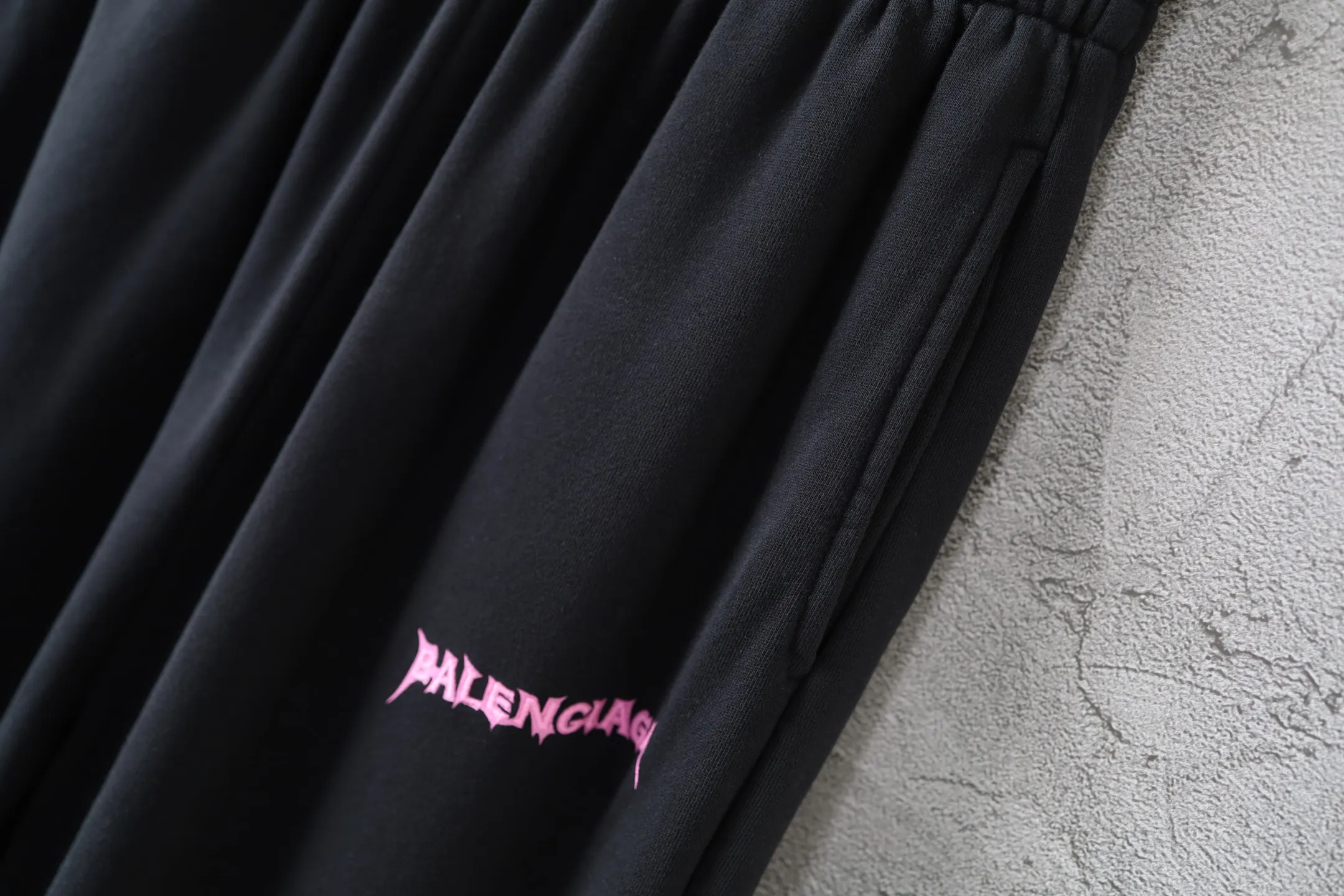 Logo Embroidered Wide-Leg Sweats D22522577 — view 3