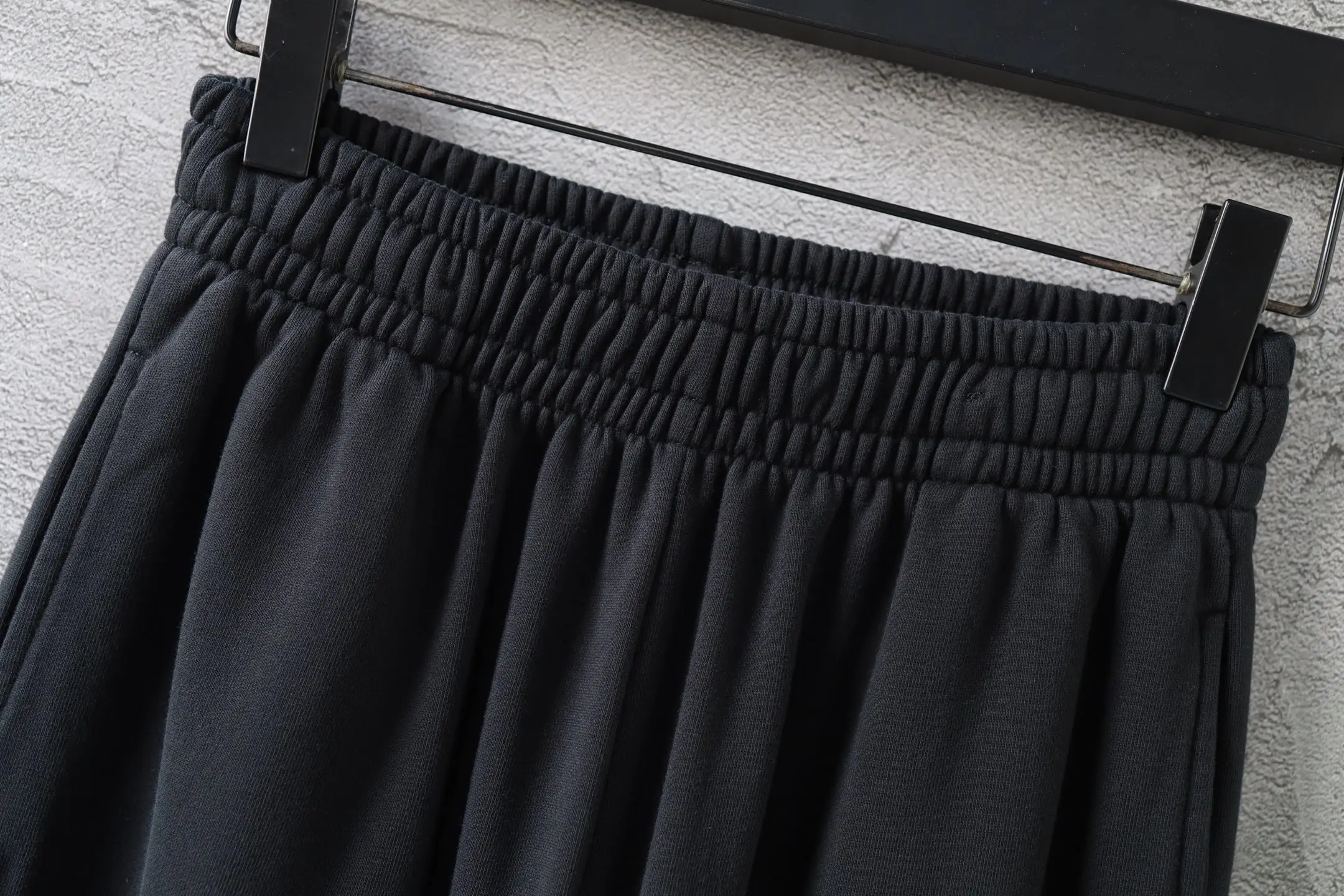 Logo Embroidered Wide-Leg Sweats D22522577 — view 6