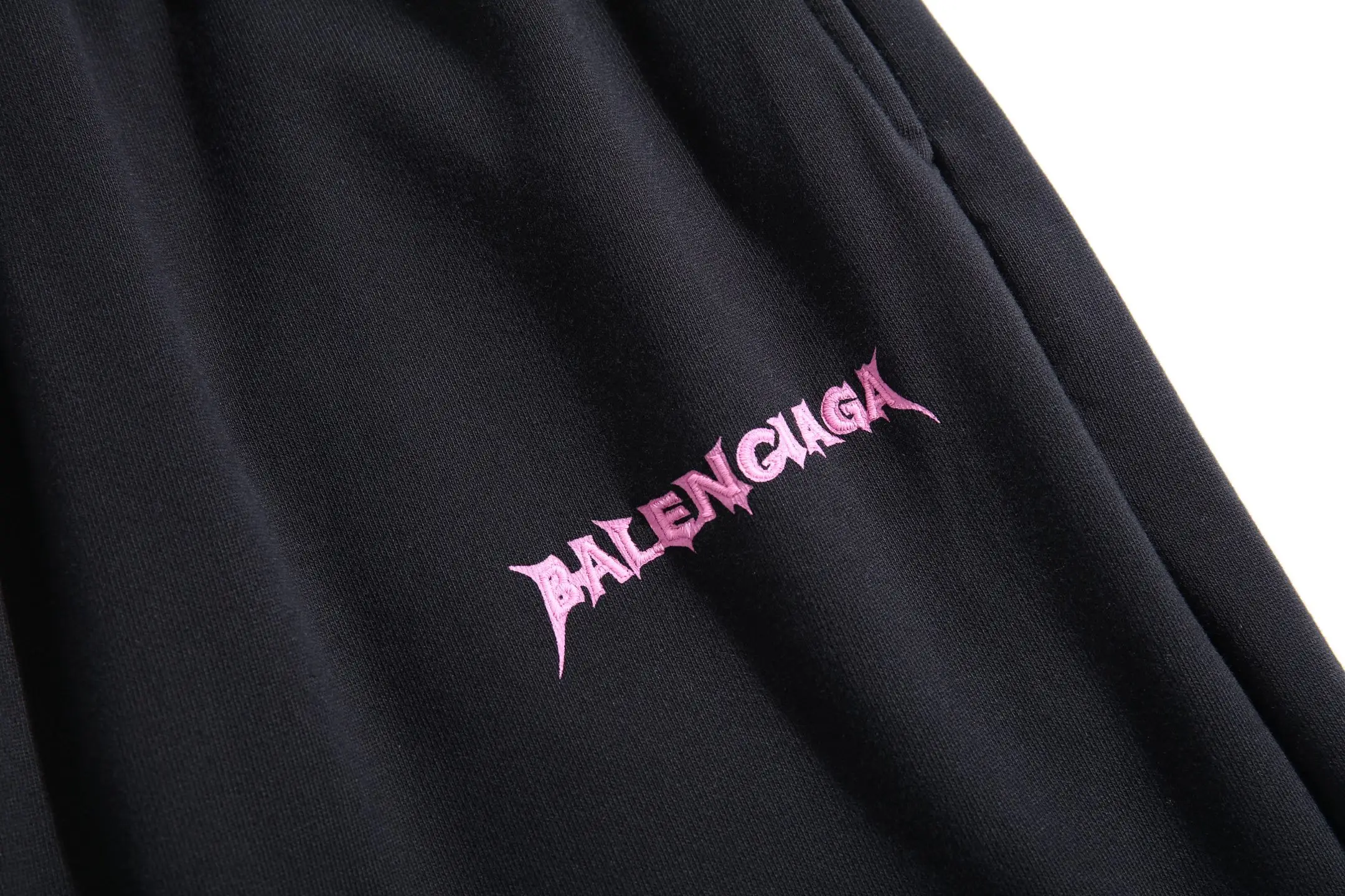 Logo Embroidered Wide-Leg Sweats D22522577 — view 12
