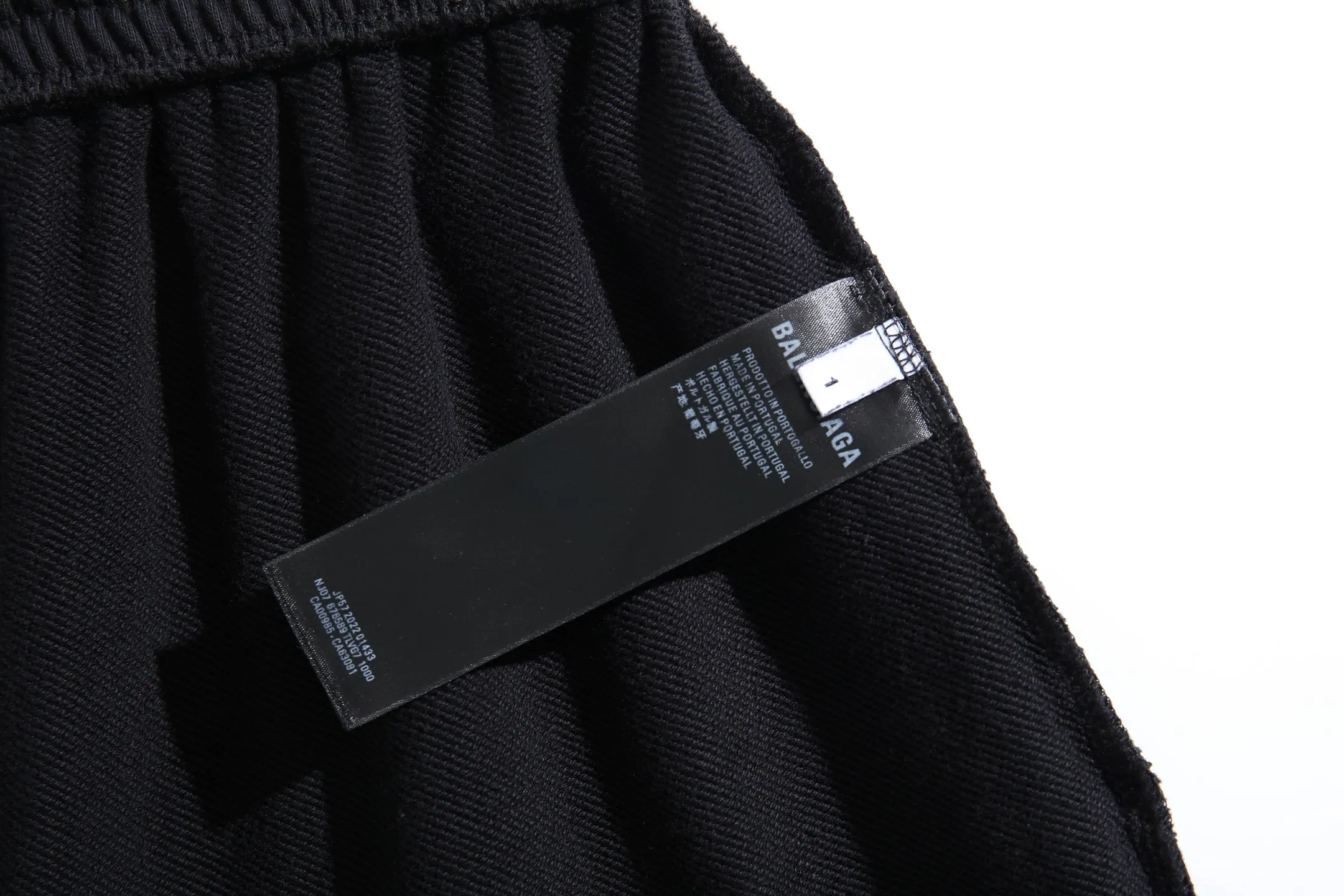 Logo Embroidered Wide-Leg Sweats D22522577 — view 17