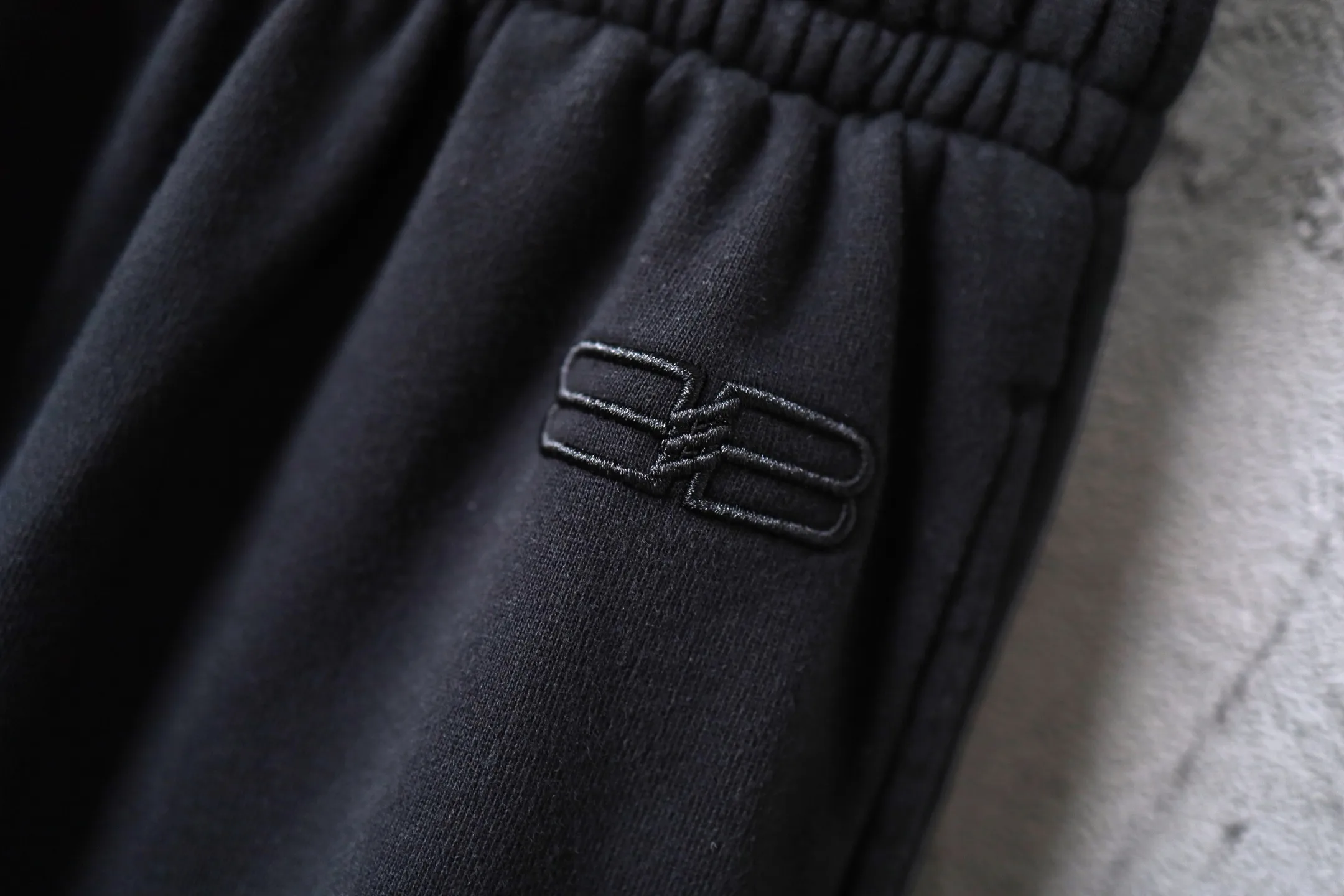 Logo Embroidered Wide-Leg Sweatpants D21522588 — view 4