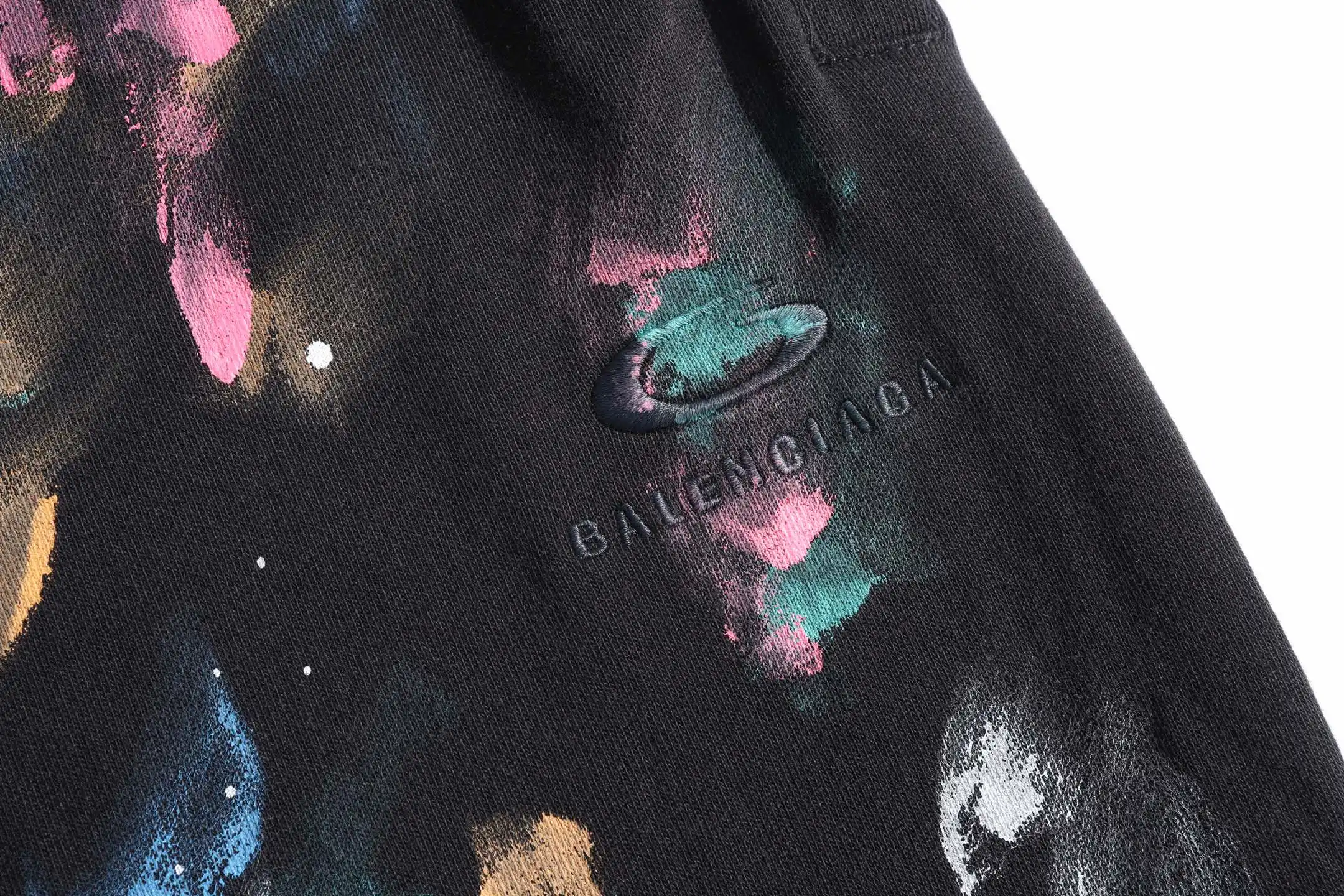 Graffiti Print Oversized Sweatpants D29922574 — view 15