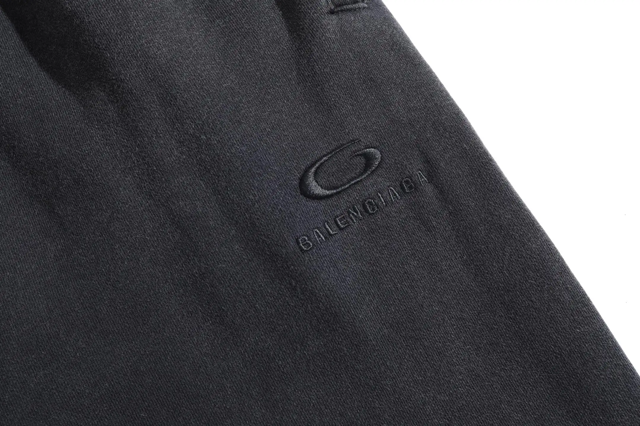 Trompe L'oeil Layered Waistband Sweatpants D25922609 — view 3