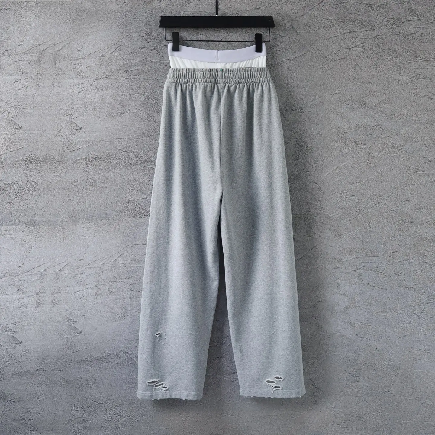 Trompe L'oeil Layered Waistband Sweatpants D25922609 — view 29