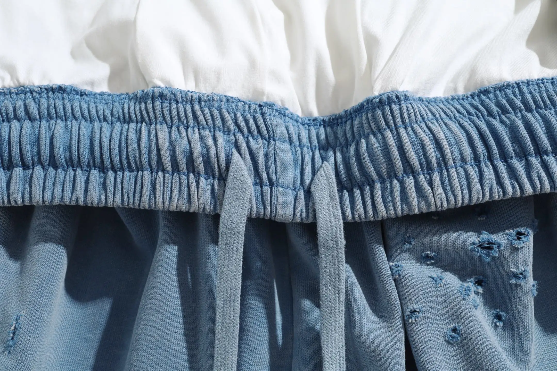 Trompe L'oeil Layered Waistband Distressed Sweats D25920072 — view 16
