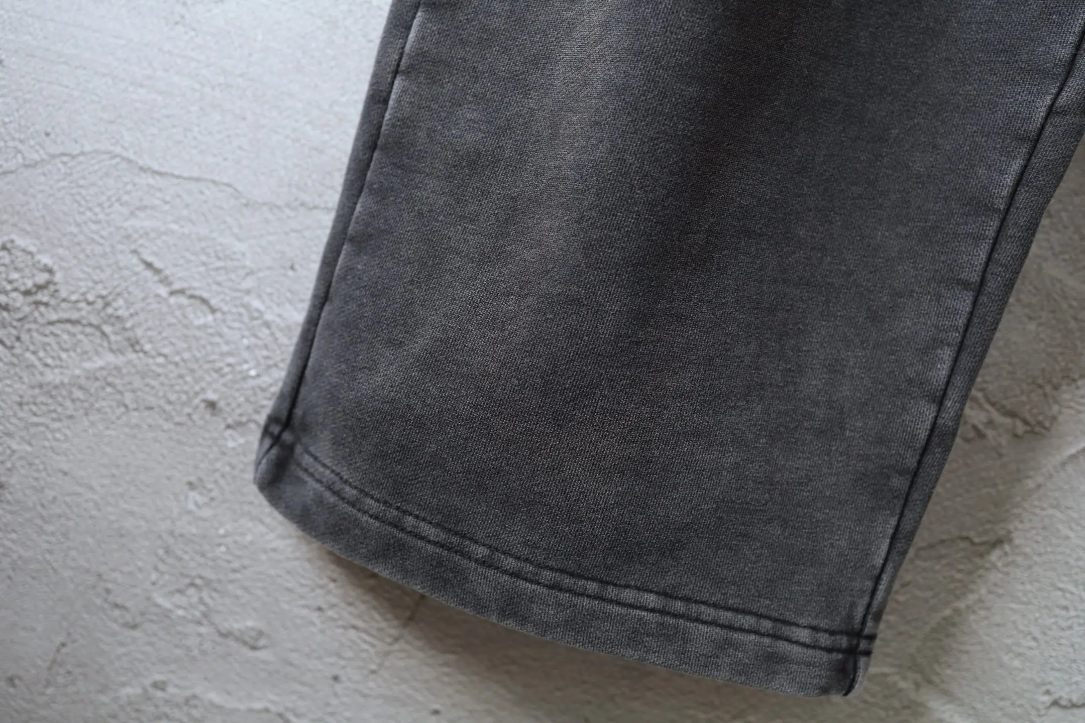 Logo-Embroidered Garment-Dyed Sweatpants D27920074 — view 14