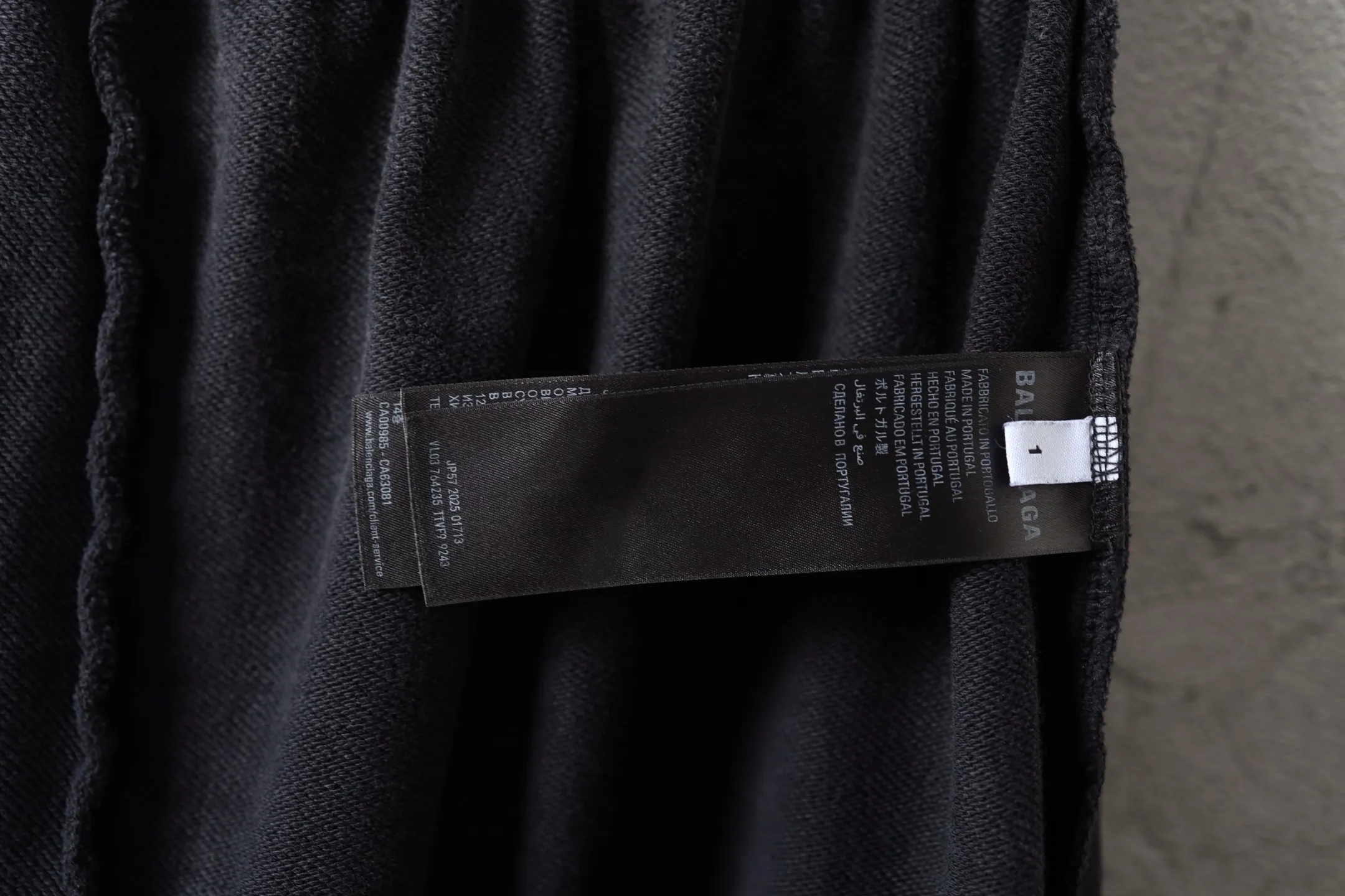 Logo-Embroidered Garment-Dyed Sweatpants D27920074 — view 17