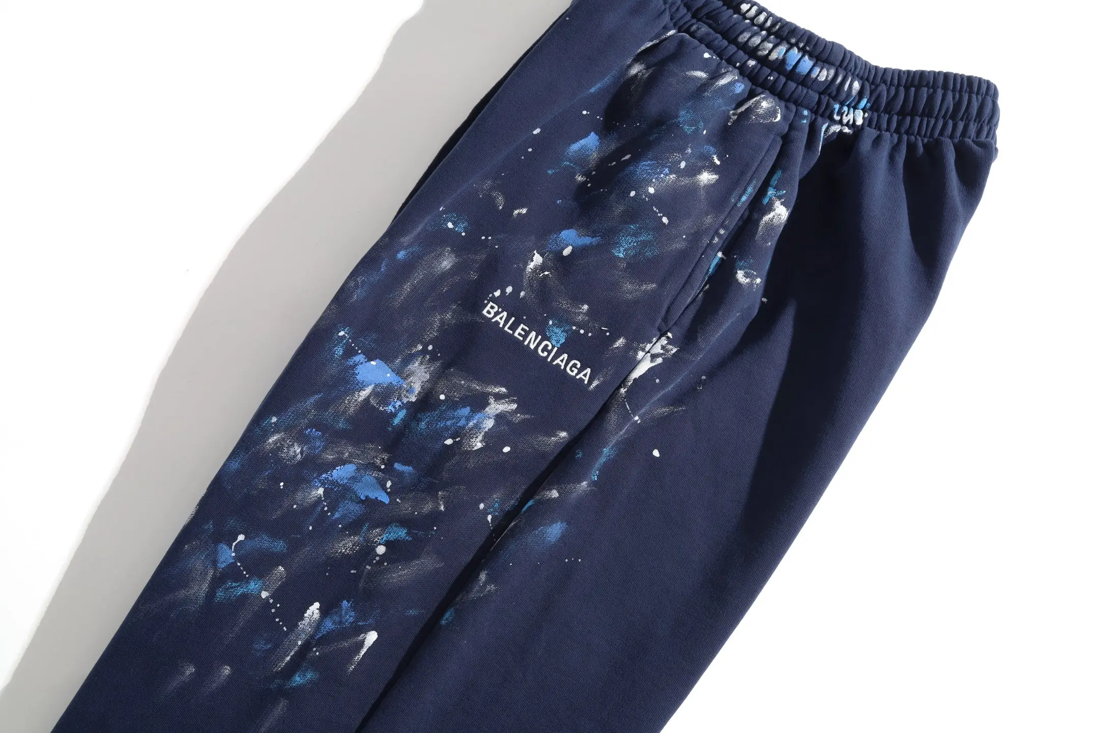 Paint-Splatter Embroidered Cotton Sweats D27920067 — view 3
