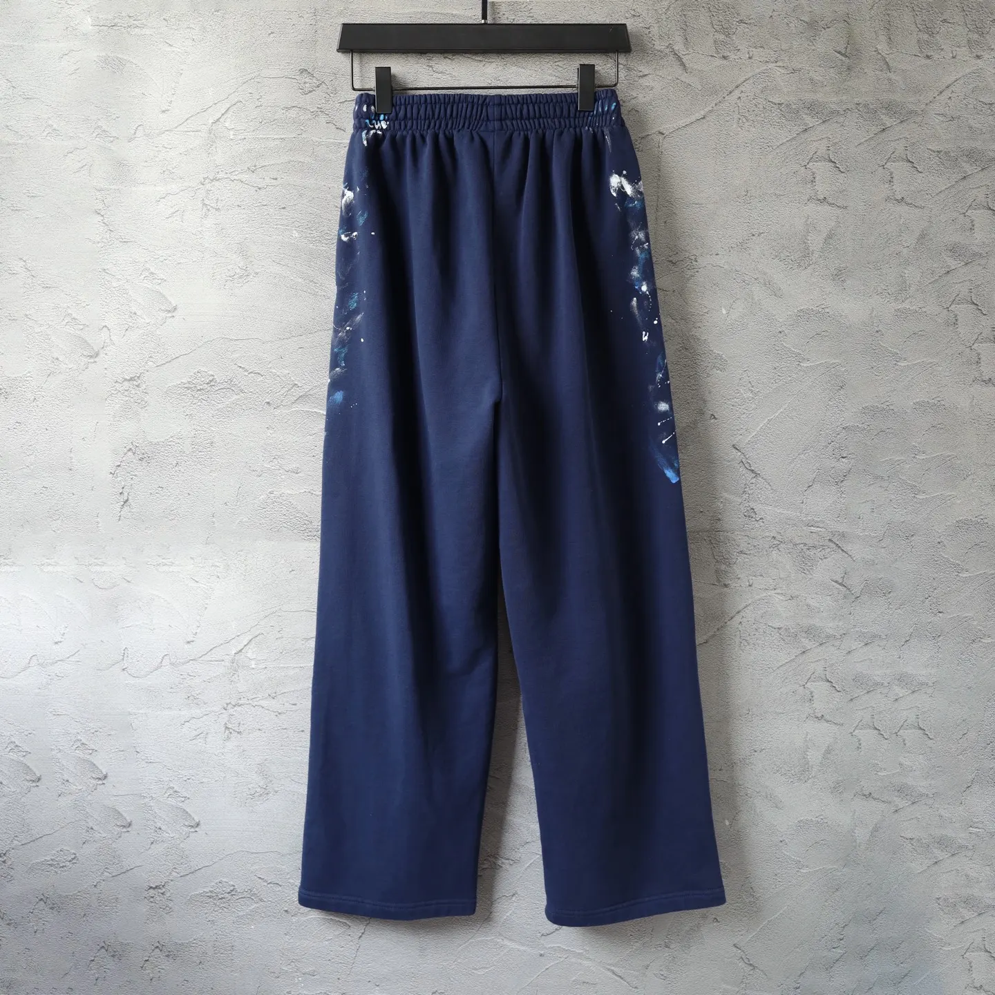 Paint-Splatter Embroidered Cotton Sweats D27920067 — view 11