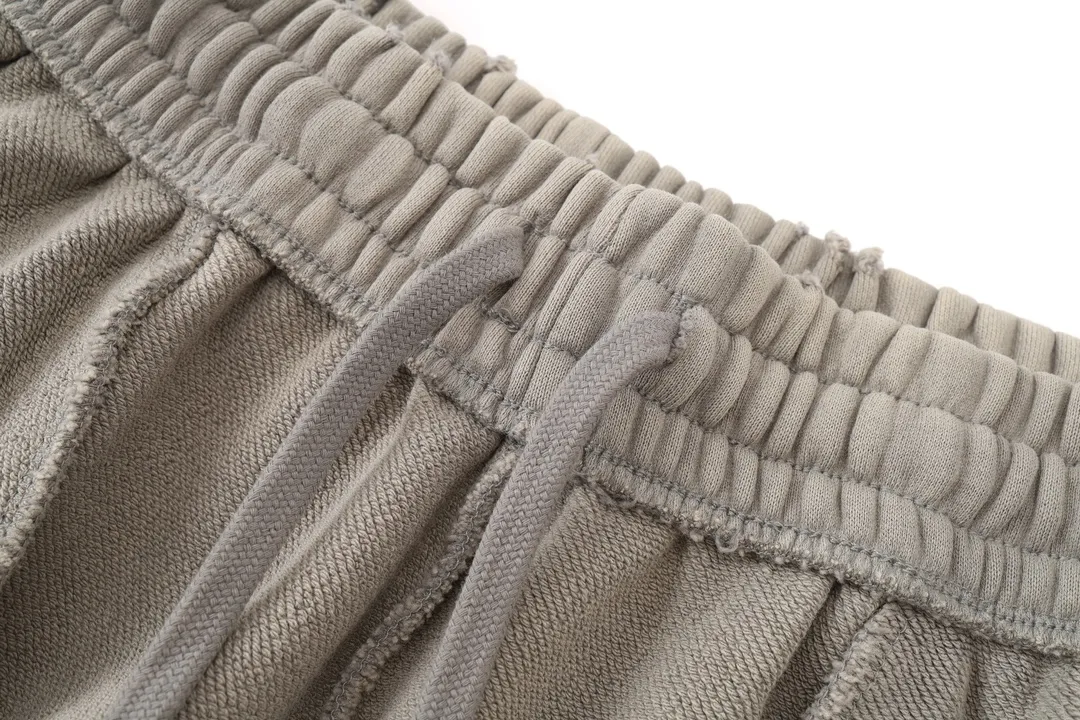Distressed Graffiti Print Sweatpants D30912999 — view 8