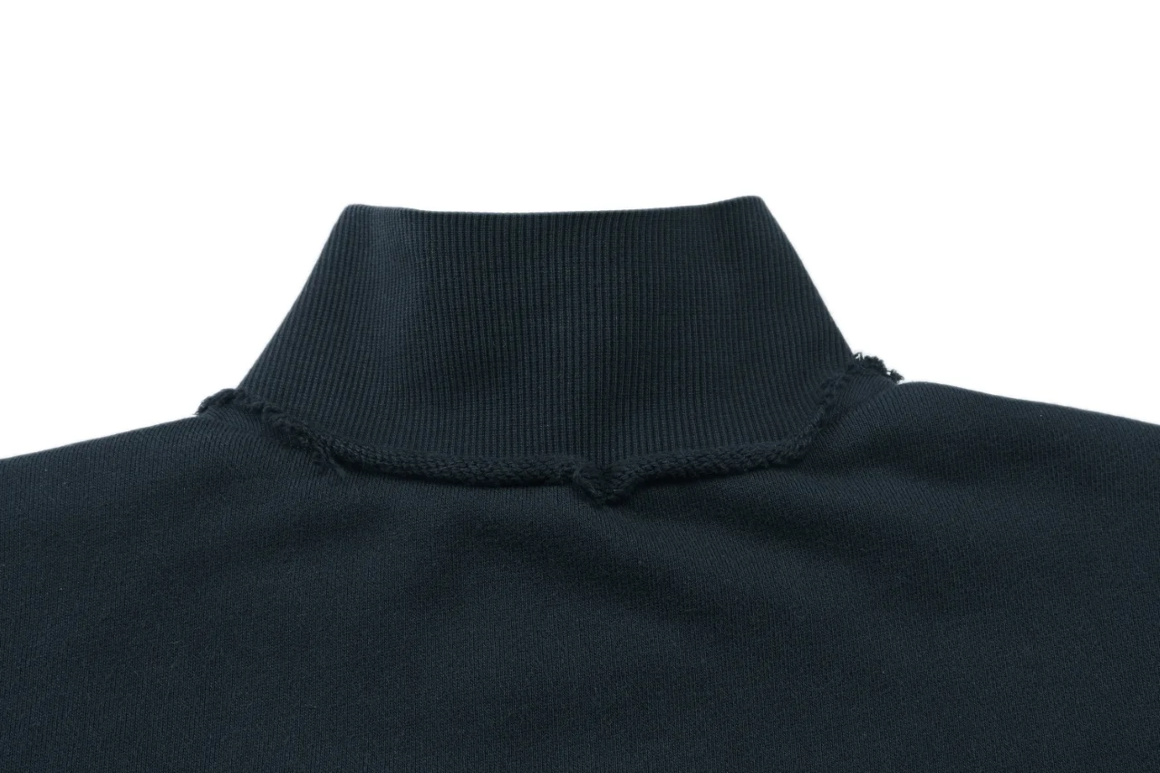 Logo-Embroidered Half-Zip Sweatshirt D20012131 — view 8