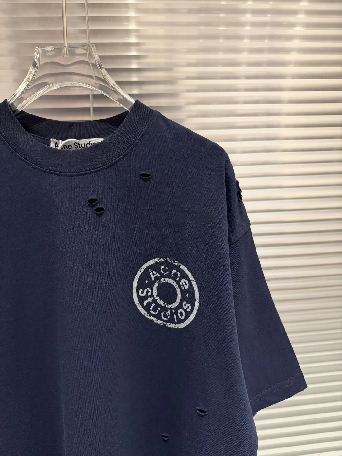 Distressed Logo-Print Cotton T-Shirt D10011774 — view 6