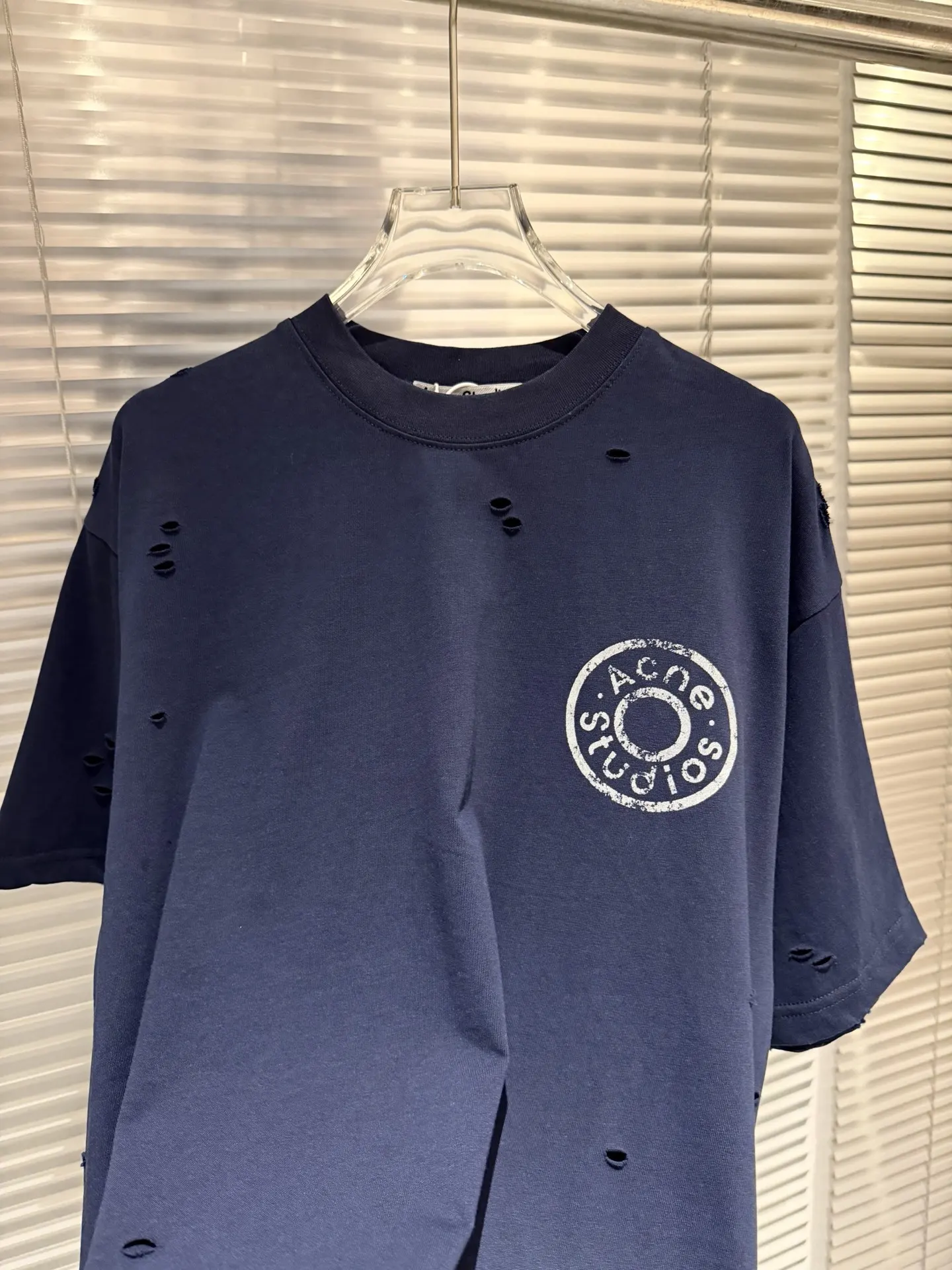 Distressed Logo-Print Cotton T-Shirt D10011774 — view 7